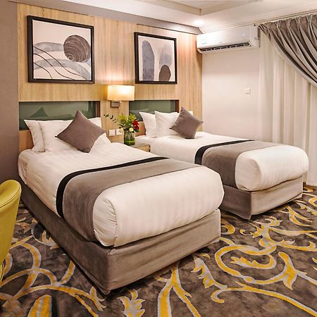 Laten Suites Prince Sultan Jiddah Esterno foto