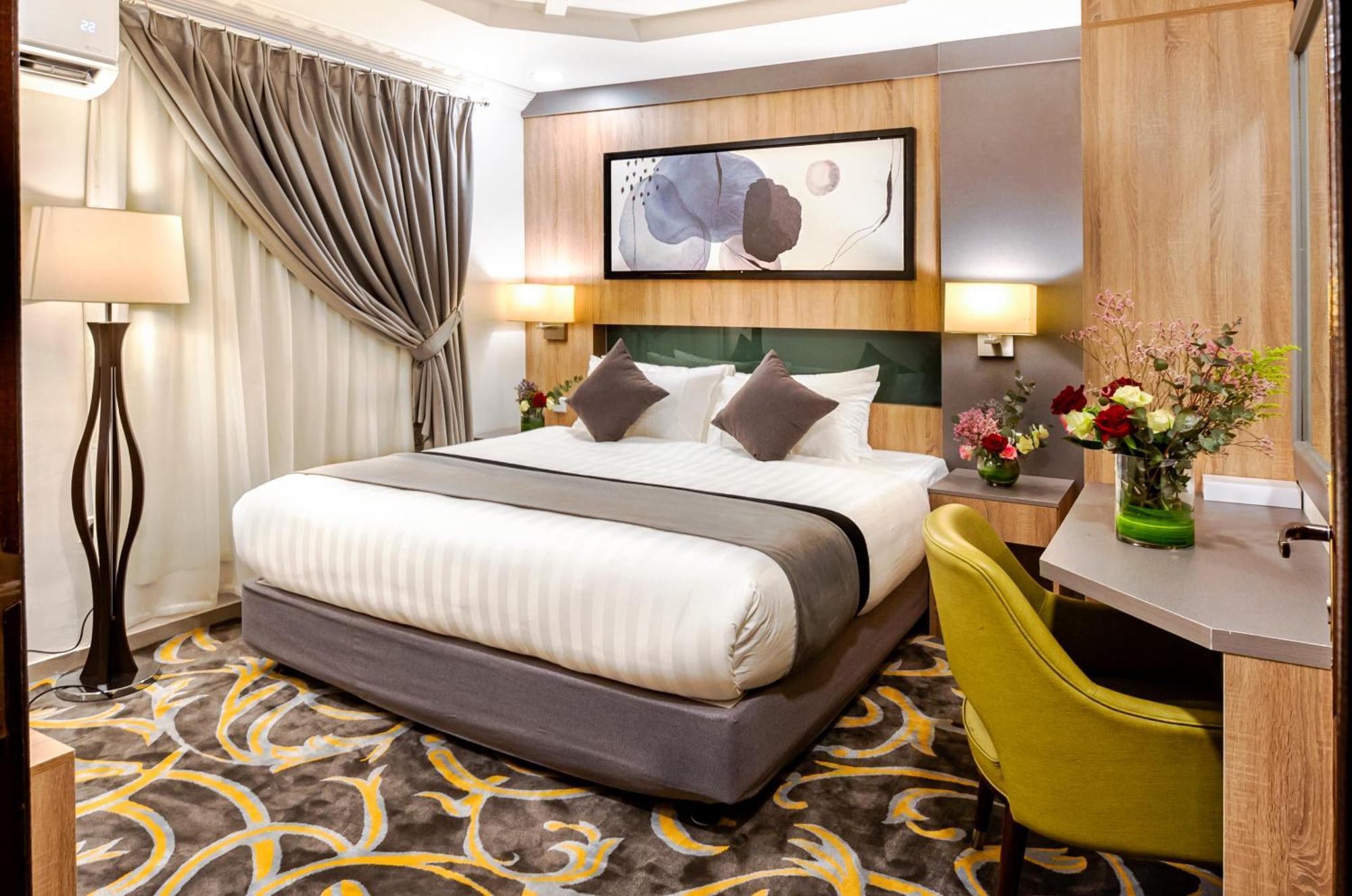 Laten Suites Prince Sultan Jiddah Esterno foto