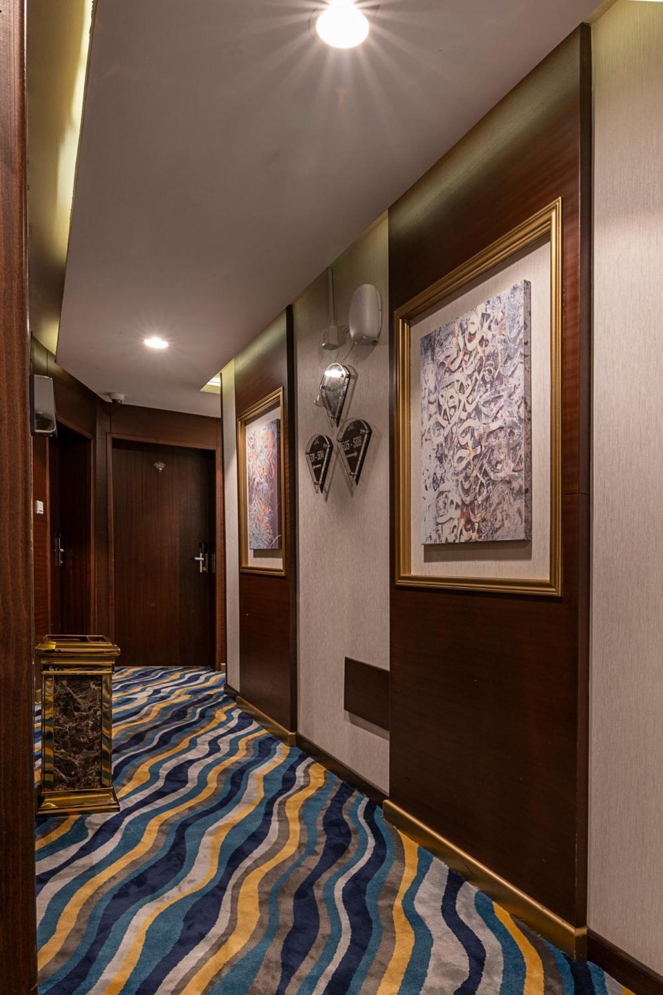 Laten Suites Prince Sultan Jiddah Esterno foto