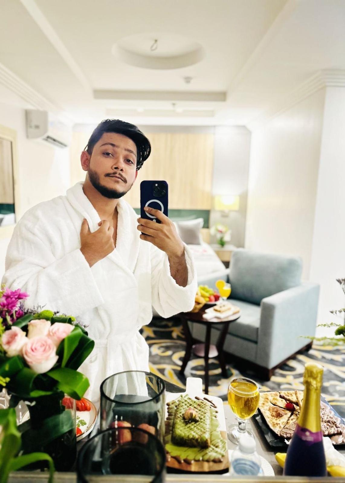 Laten Suites Prince Sultan Jiddah Esterno foto