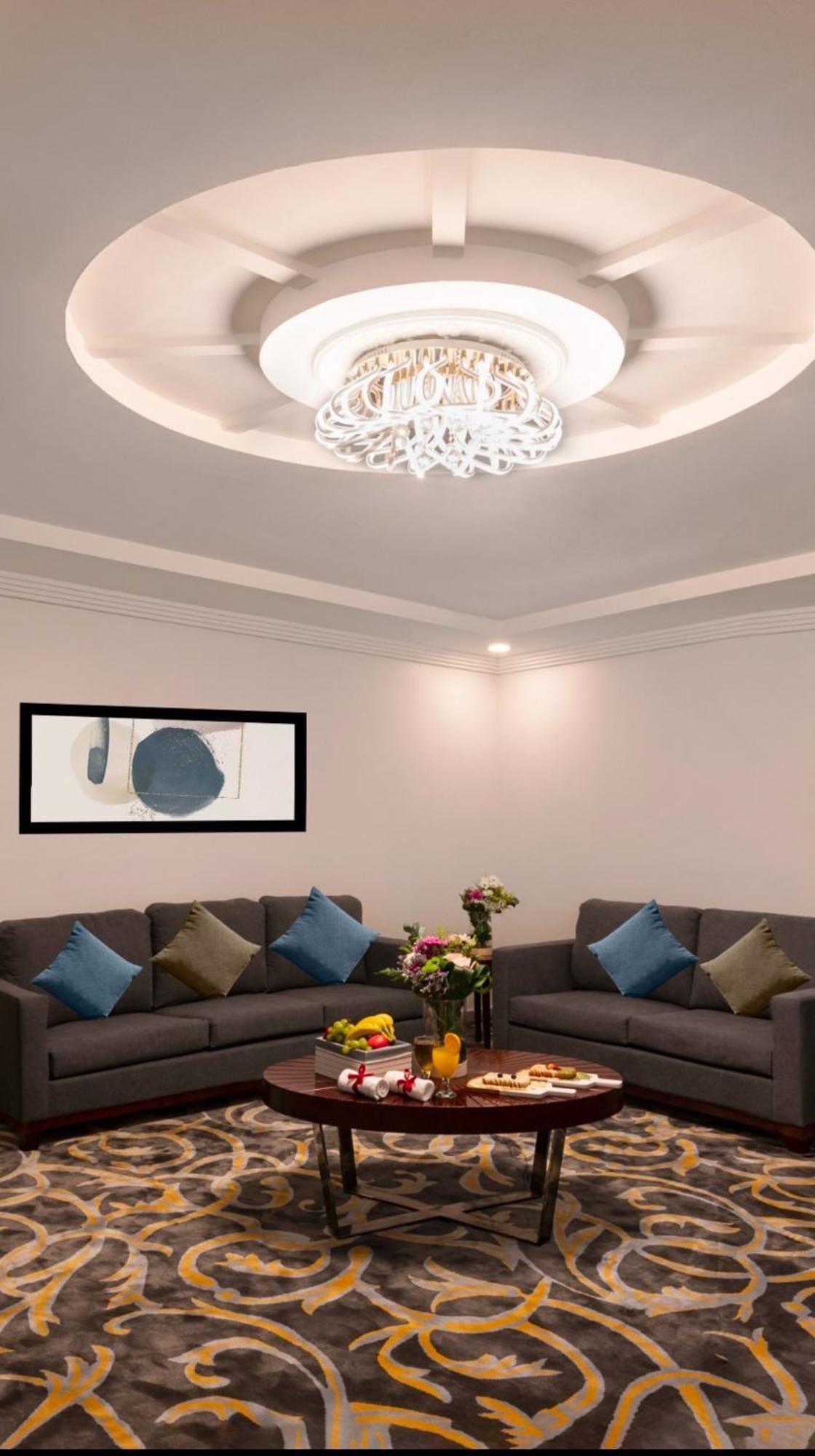 Laten Suites Prince Sultan Jiddah Esterno foto